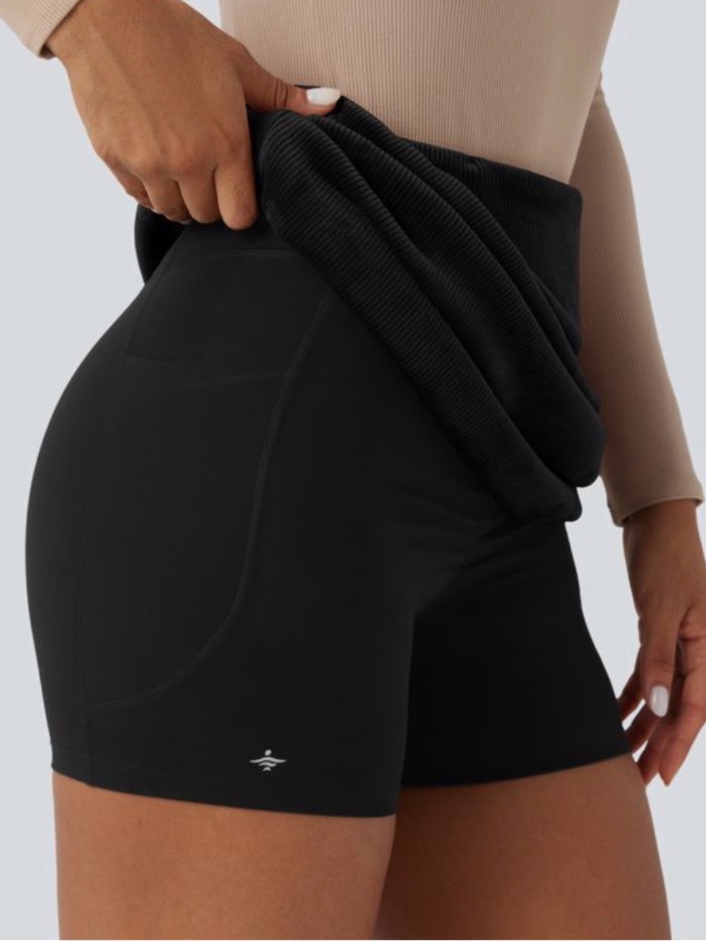 NWT Halara High Waisted Tummy Control Butt Lifting Fleece Corduroy Mini Skort - Picture 2 of 8
